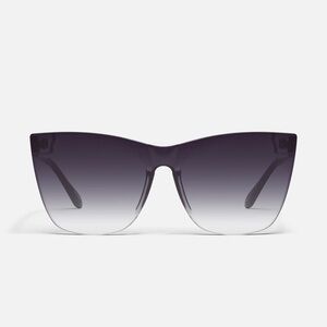 Quay ‘Come Thru’ Oversized Sunglasses – Black/Fade